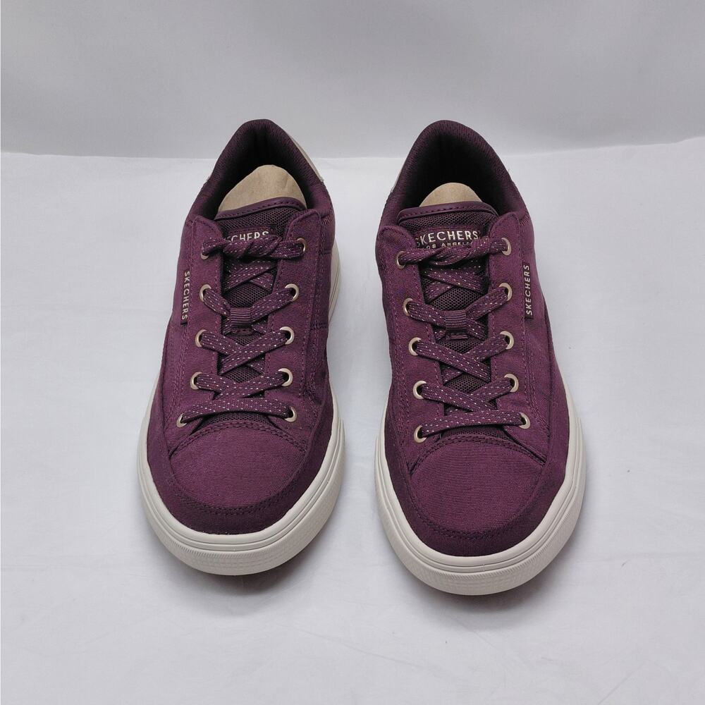 Skechers Womens Low Top Sneakers Size 8 Wine Athleisure Preppy Comfort Shoes - Picture 3 of 13